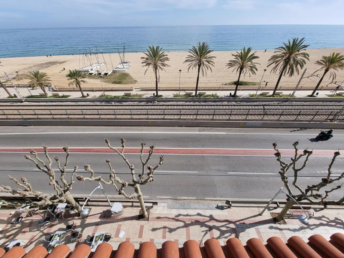 Vilador Beach Hotel El El Masnou Eksteriør billede
